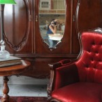 רהיטים בסגנון עתיק