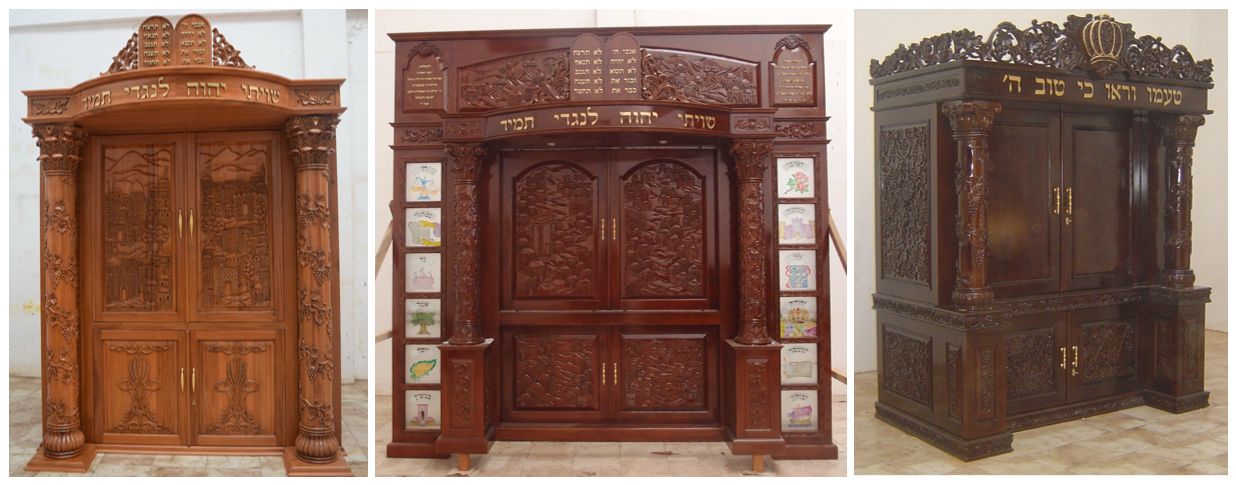ארונות קודש בבית הכנסת